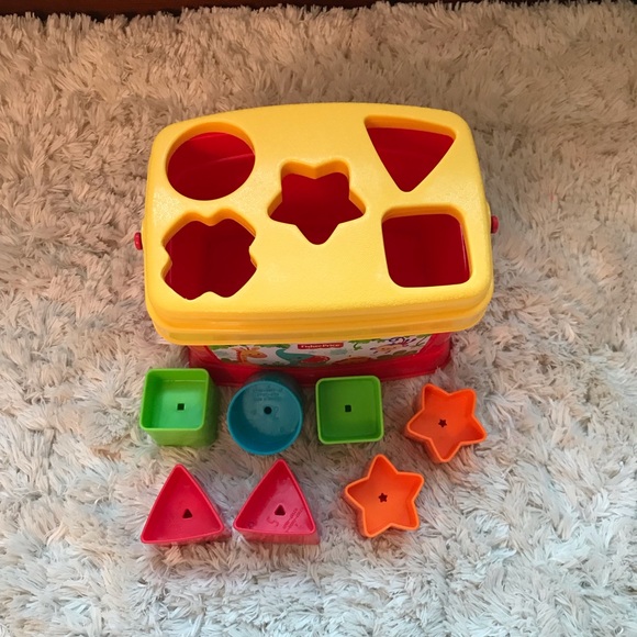 ✨5 For $15✨Fisher Price Shape Sorter Toddler Toys baby - Picture 2 of 4